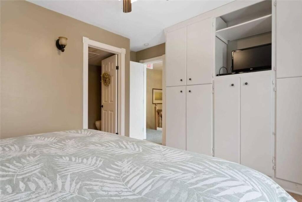 Perfection Near The River - 4 Bedroom Villa Complimentary Breakfast Delivered Daily To The Rental Niagara Falls Exterior foto